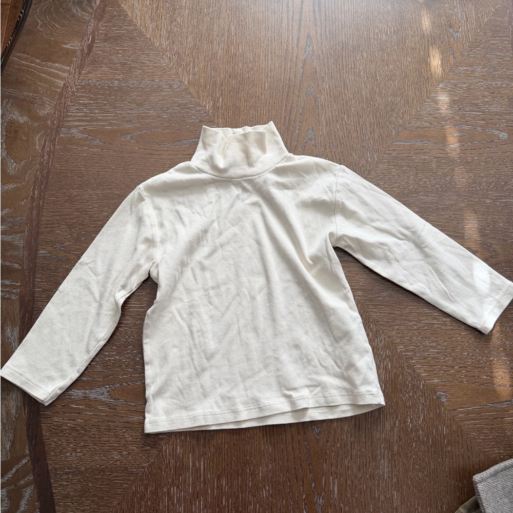 Zara Cream Turtleneck Long Sleeve Top toddler size 3